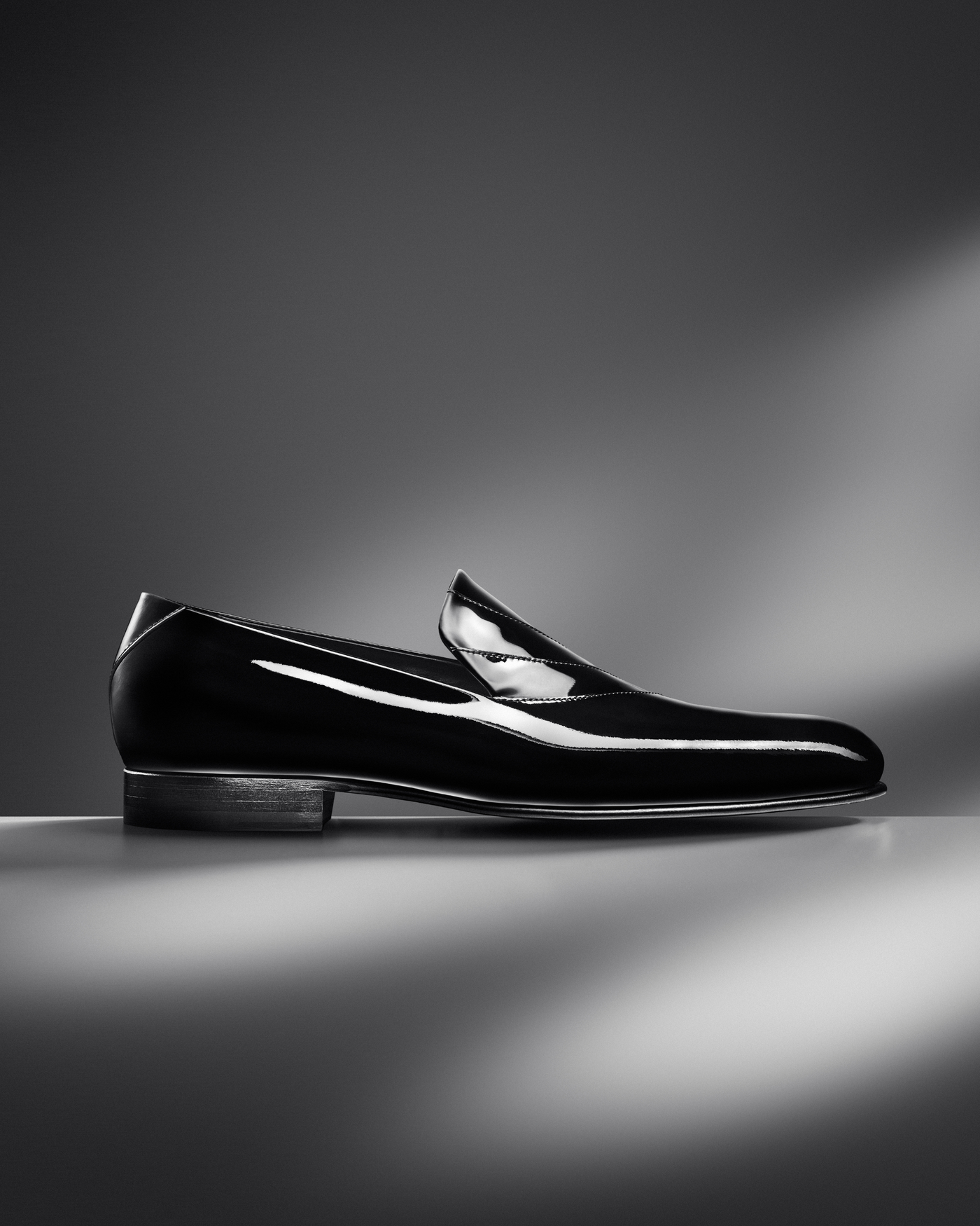 VELATI PATENT DRESS SOLE